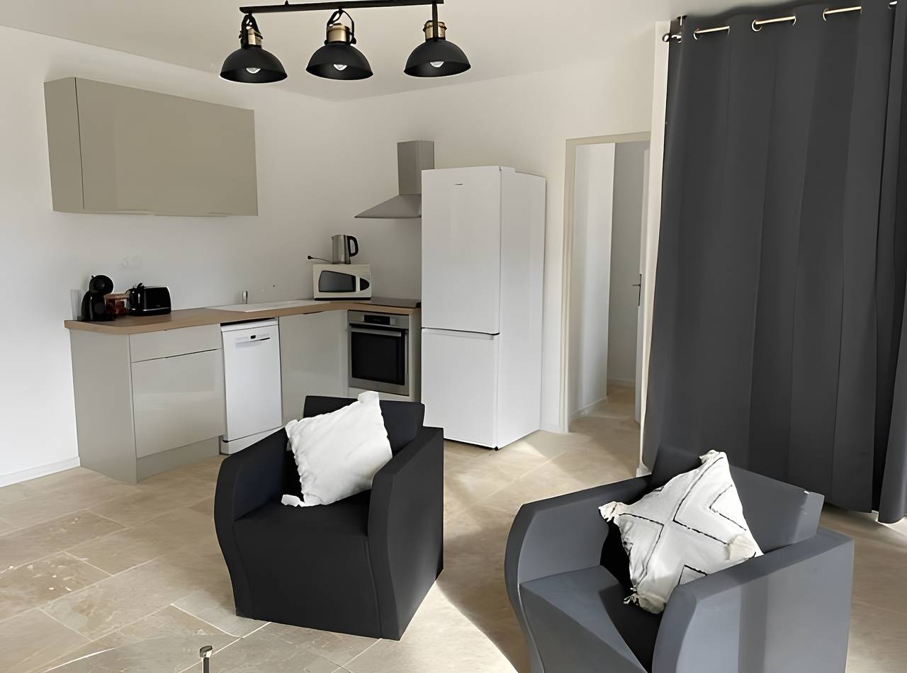 Ferienhaus „Im Herzen der Pinien“ mit Wlan und Klimaanlage in Saint-Bauzille-de-Montmel, Montpellier und Umgebung