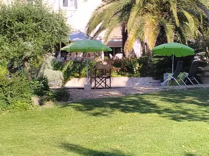 Chambre d’hôte pour 2 personnes, avec piscine ainsi que jardin et terrasse à Béziers - 3