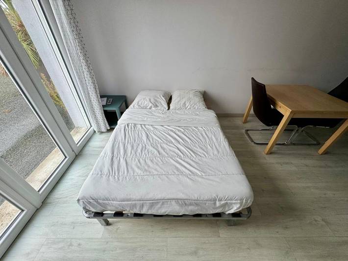 Gîte pour 4 personnes, avec jardin et terrasse ainsi que vue et piscine, animaux acceptés à Vendrennes - 4