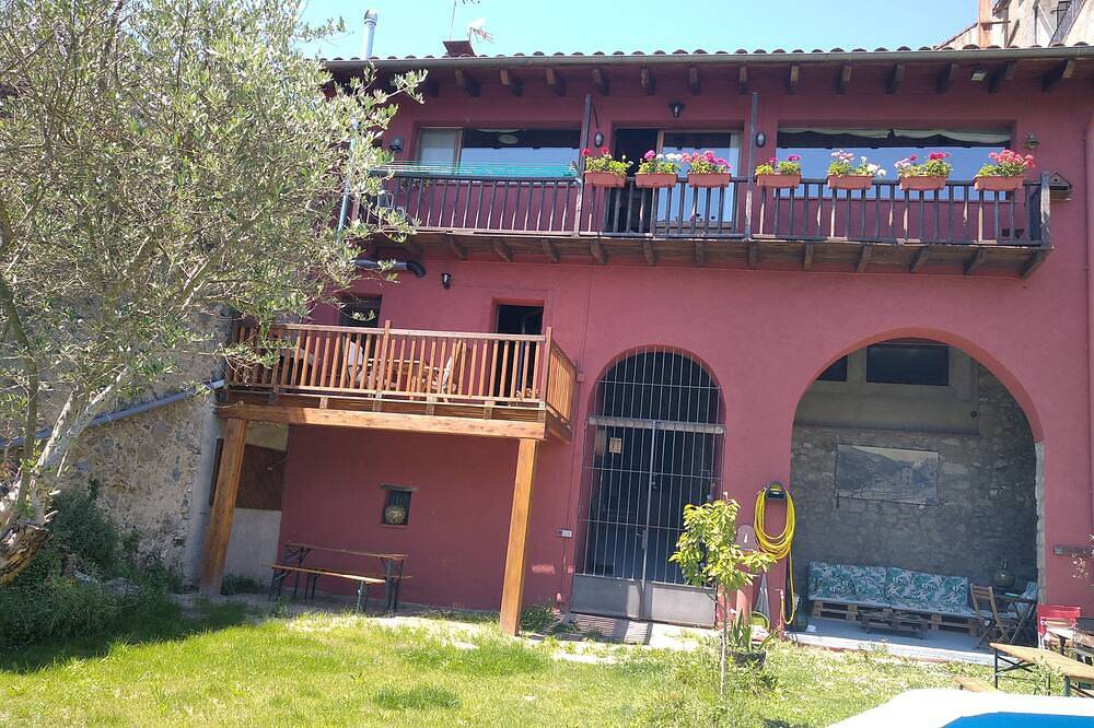 Casa vacanza a Garrotxa a partire da 474€ a notte