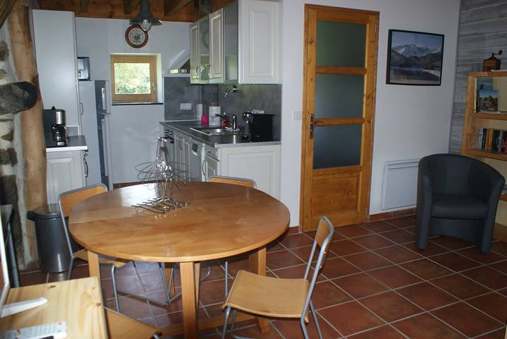 Gîte pour 6 personnes, avec jardin et terrasse à Campan - 3