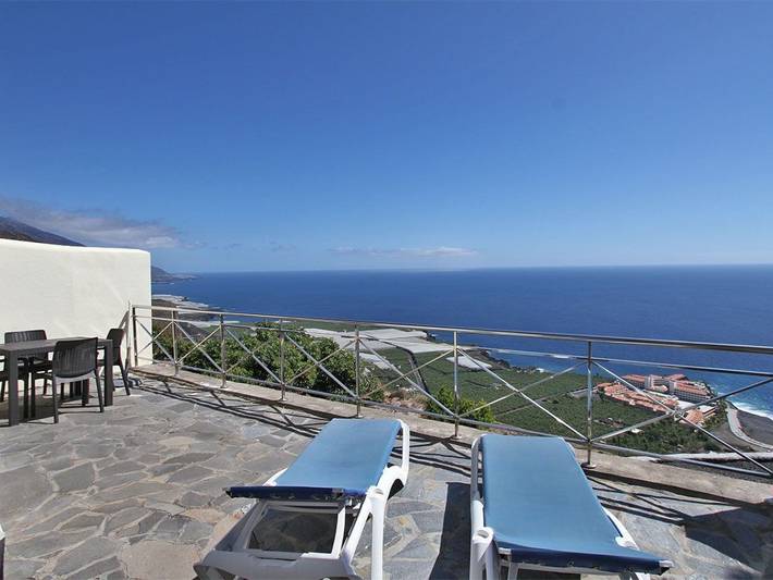 Chalet para 2 personas, con Terraza y Jardín además de Piscina y Sauna en Puerto Naos