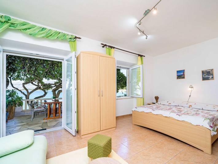 Ganze Wohnung, Apartments Nikolina (Lu) - One-Bedroom Apartment with terrace in Lumbarda, Korcula