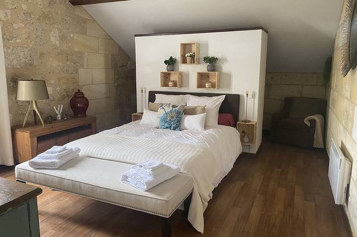 Location de vacances pour 8 personnes, avec jardin et balcon à Saint-Sulpice-de-Faleyrens - 4