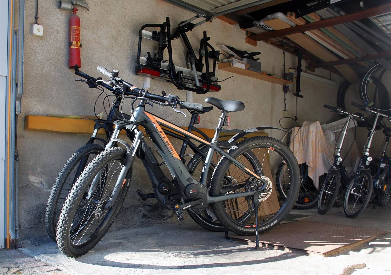 Ganze Ferienwohnung, Appartement/Fewo, Dusche, Wc, 1 Schlafraum in Annaberg-Buchholz, Erzgebirge