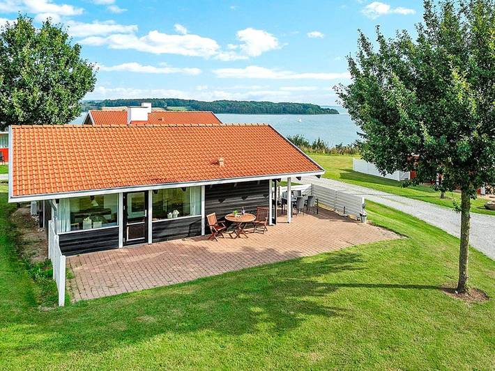 Ferienhaus für 6 Personen, mit Terrasse und Pool sowie Garten, kinderfreundlich in Løjt - 3