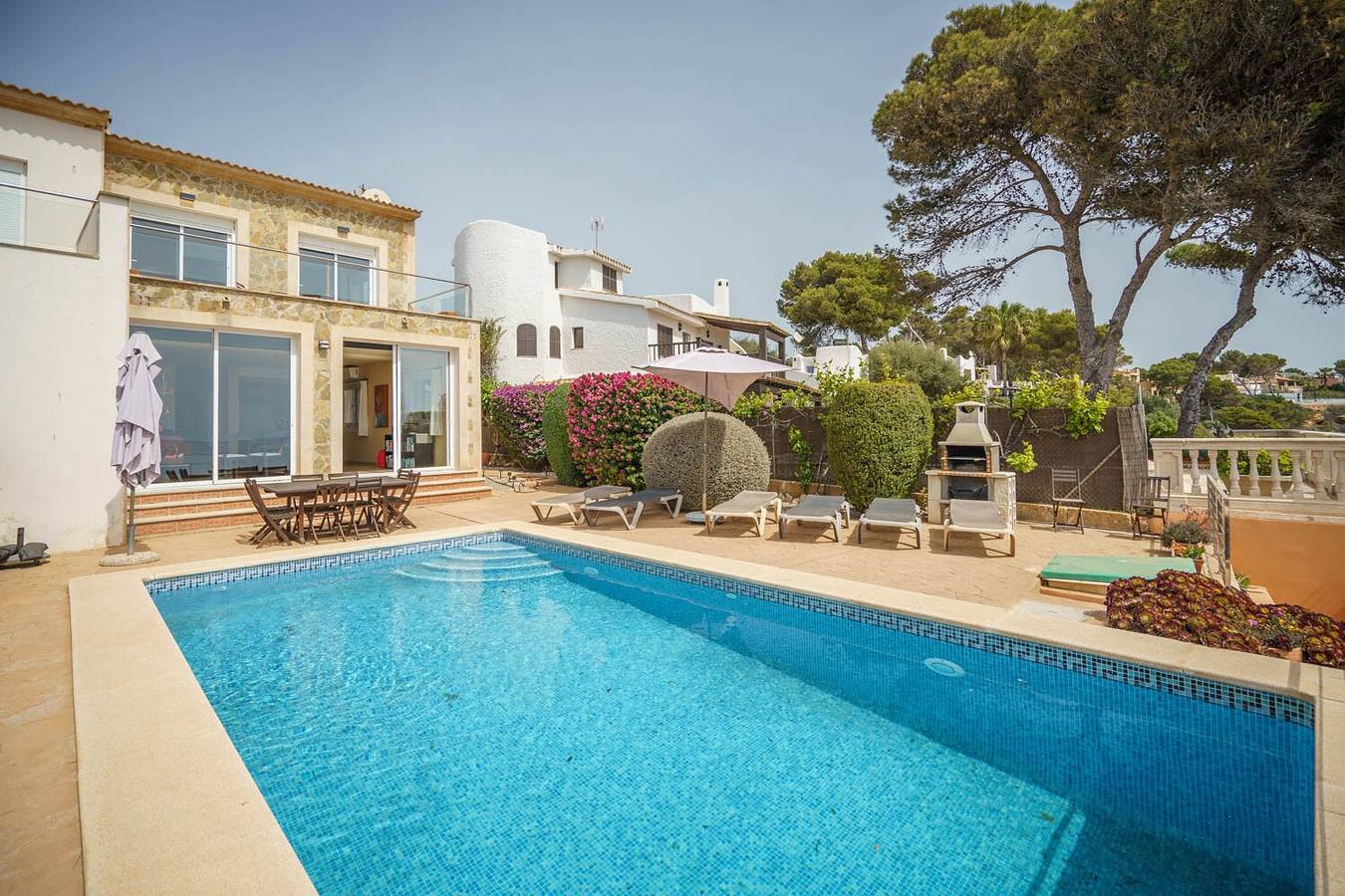 Maison de vacances 'Mediterranean Vacation In Mallorca' avec vue sur mer et piscine in Cala Pi, Llucmajor