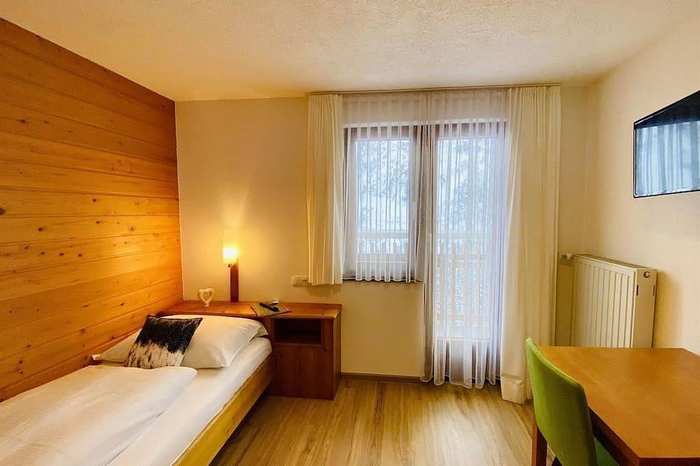 Einzelzimmer - Hotel Garni Enzian in Bregenzerwald (Vorarlberg), Damüls
