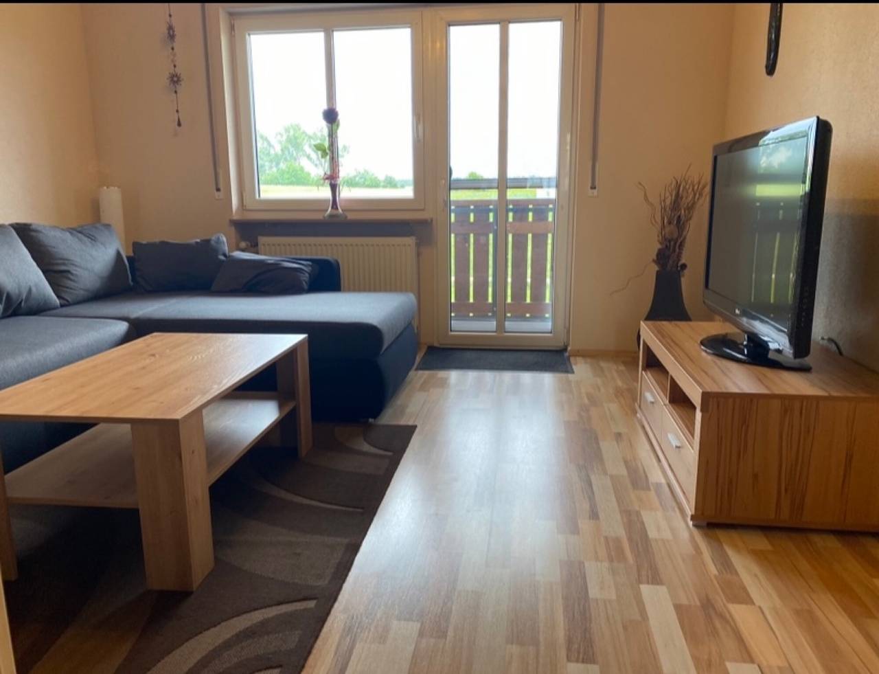 Ganze Wohnung, Ferienwohnung 'Wohner' mit privatem Garten, Balkon und Wlan in Petersaurach, Romantische Straße