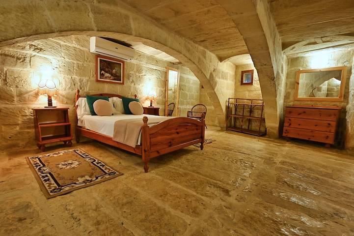Entspannenden, ruhigen Dorf Insel Gozo in Gharb, Gozo