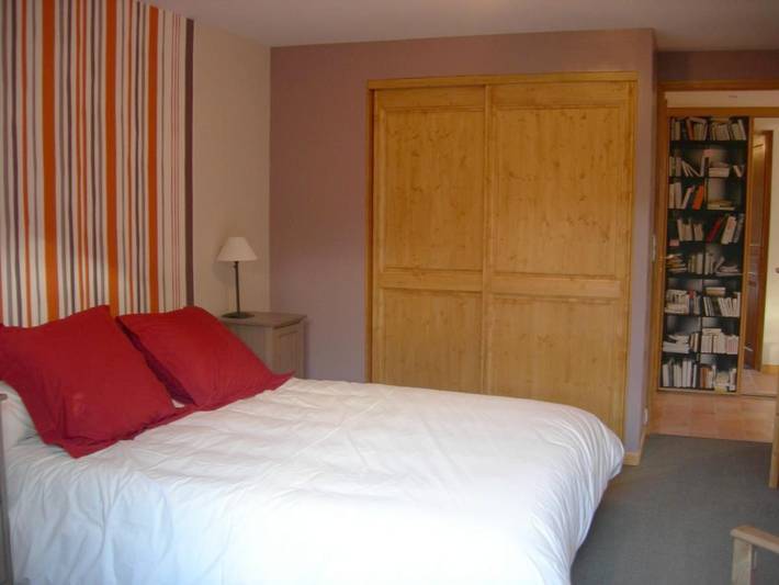 Location de vacances pour 6 personnes, avec jardin à Baulon - 3