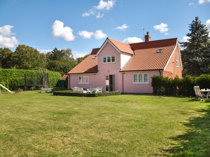 Green Farm Cottage in Redgrave, Suffolk