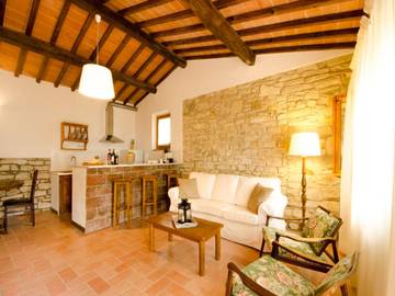 Casa Vacanza per 3 Persone in Pelago, Valdarno, Foto 1