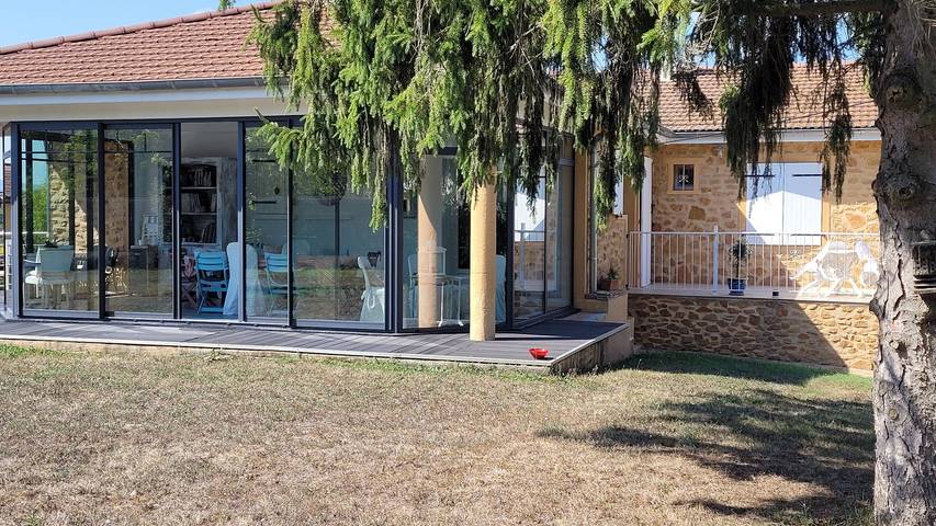 Chambre d’hôte pour 6 personnes, avec jardin et sauna dans Beaujolais - 2