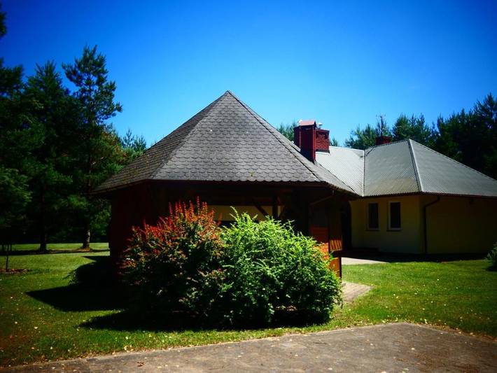 Location de vacances pour 6 personnes, avec terrasse et piscine ainsi que jacuzzi et jardin dans Radawa - 2