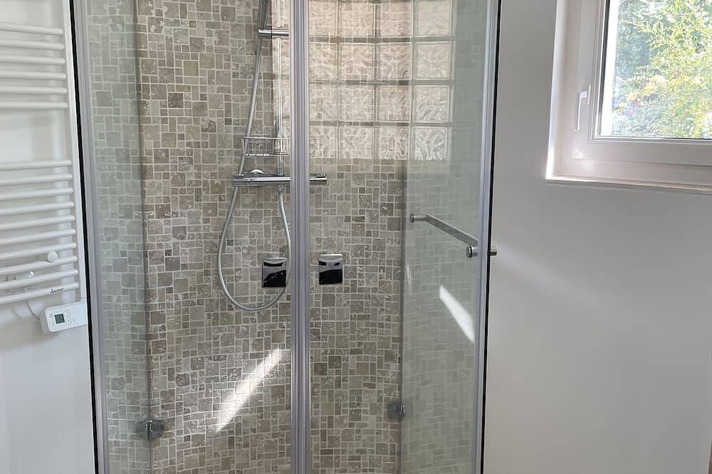 Entire apartment, Charming Studio in Venelles, Aix-en-Provence region