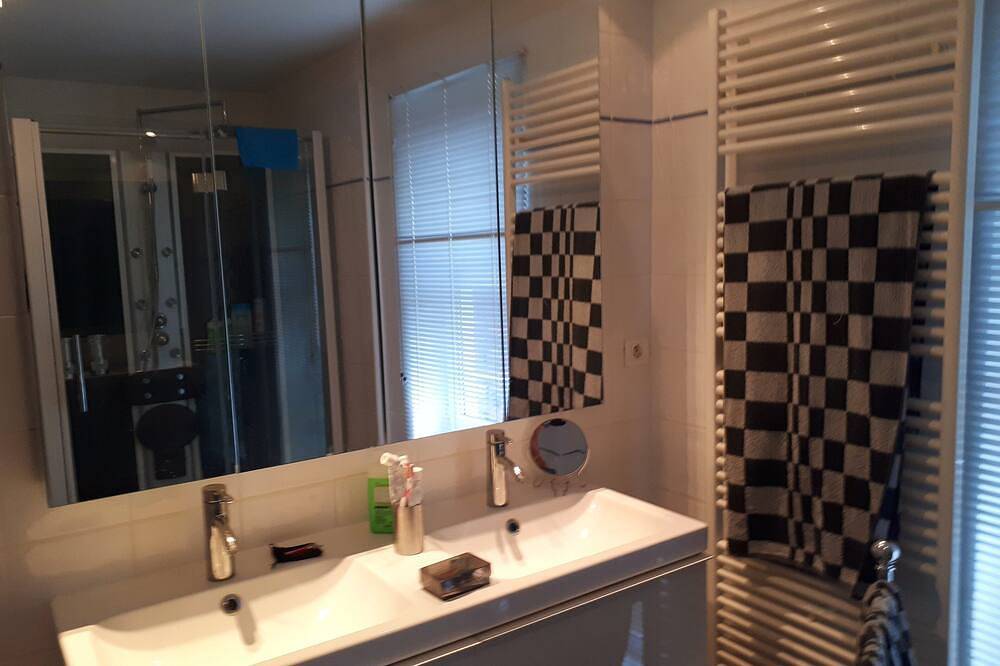 Appartement entier, Loft d'exception avec terrasses et place de parking en coeur de ville in Amiens, Région d'Amiens