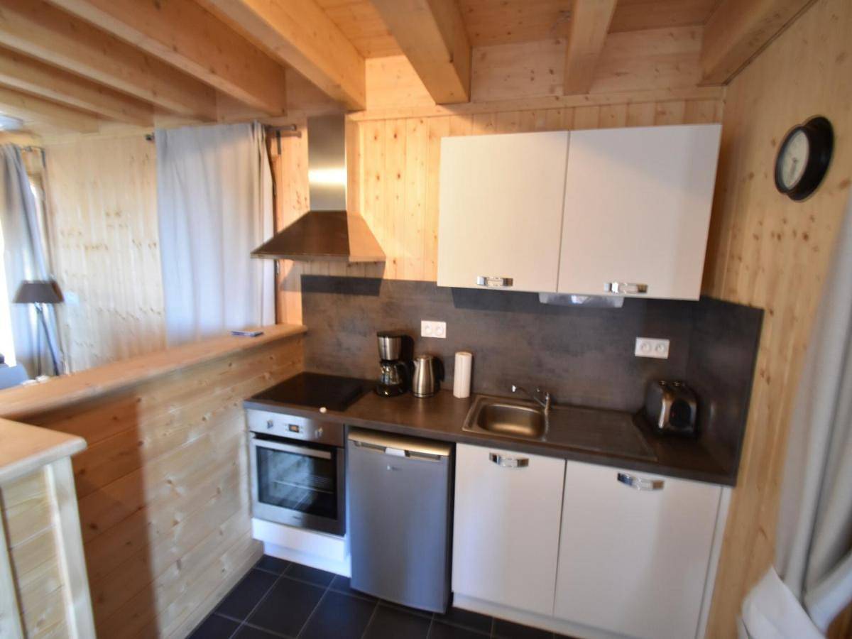 Splendid Chalet in Chamrousse with Tv, cleaning included in Chamrousse, Parc national des Écrins