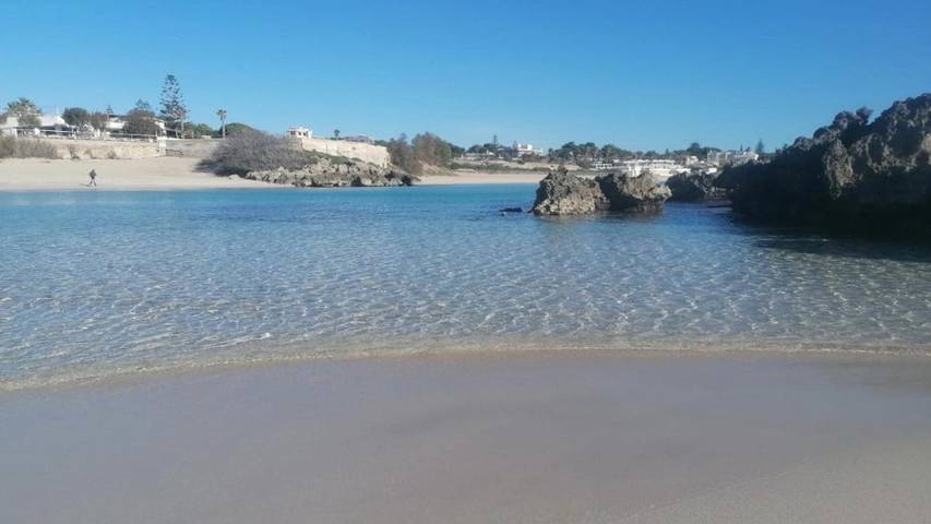 Appartamento per 2 persone, con terrazza e giardino nonché panorama, con animali domestici a Pulsano