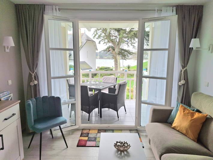 Appartement entier, Les Mouettes Marines Bénodet : Appartement vue mer (50 m de la plage) in Bénodet, Région de Quimper