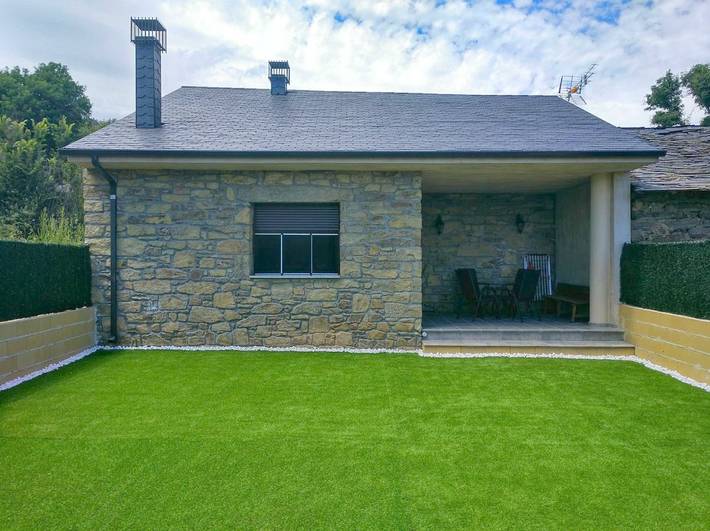 Casa de vacaciones para 6 personas, con vistas y jardín, Se admiten mascotas en Sanabria (Zamora) - 2