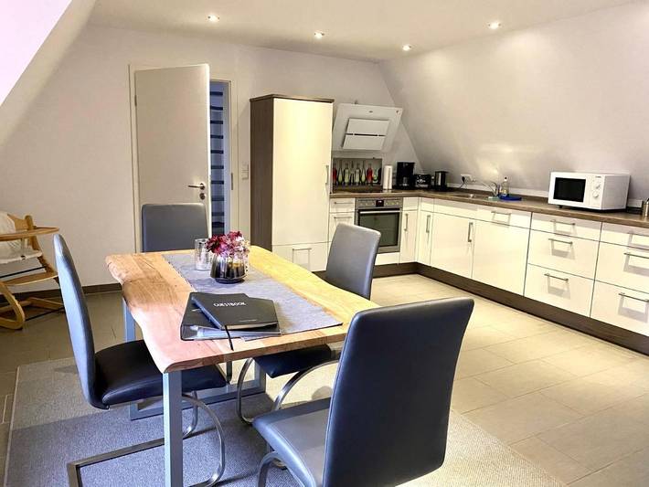 Ferienwohnung für 5 Personen, mit Terrasse und Garten