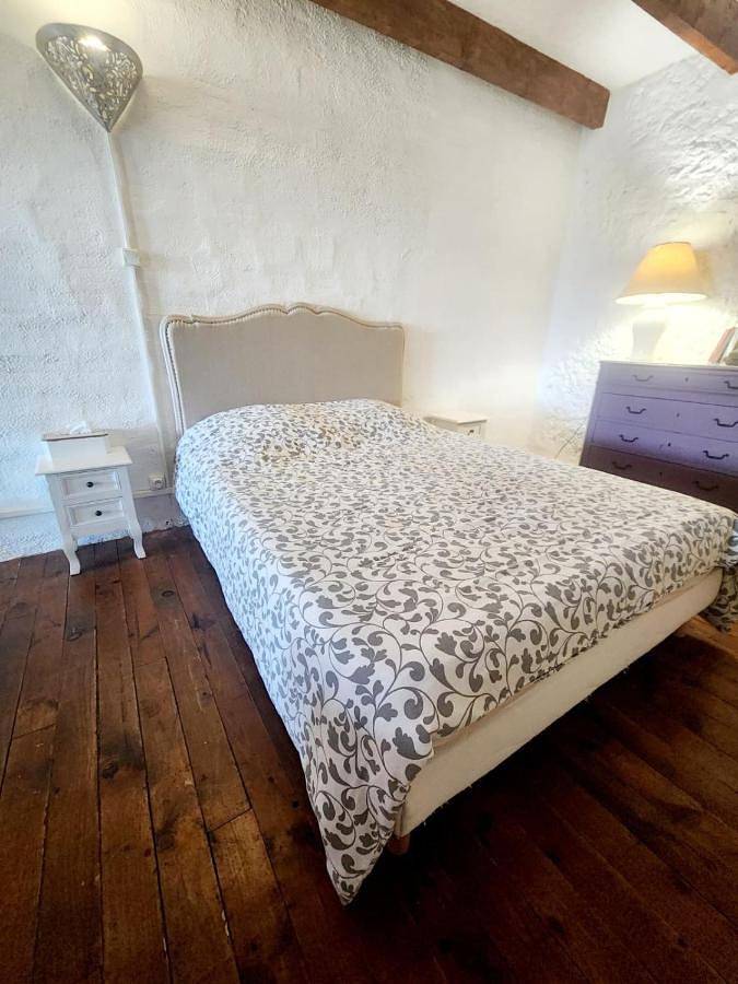Gîte pour 4 personnes, avec jardin, animaux acceptés à Puisserguier
