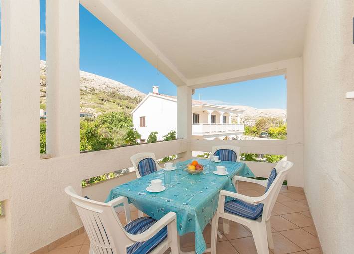 Apartament wakacyjny dla 4 osób w Pag
