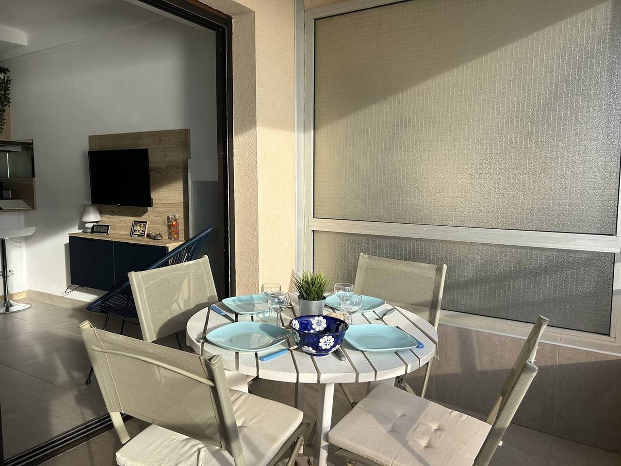Entire apartment, Renovated apartment with garage and air conditioning in Le Lavandou in Le Lavandou, Parc national Port-Cros