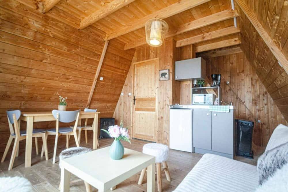 Chalet Tipi Pour 4 Personnes : un Chalet Insolite Pour un Séjour en Normandie ! in Notre-Dame-de-Bonne-Nouvelle, Región de Caen