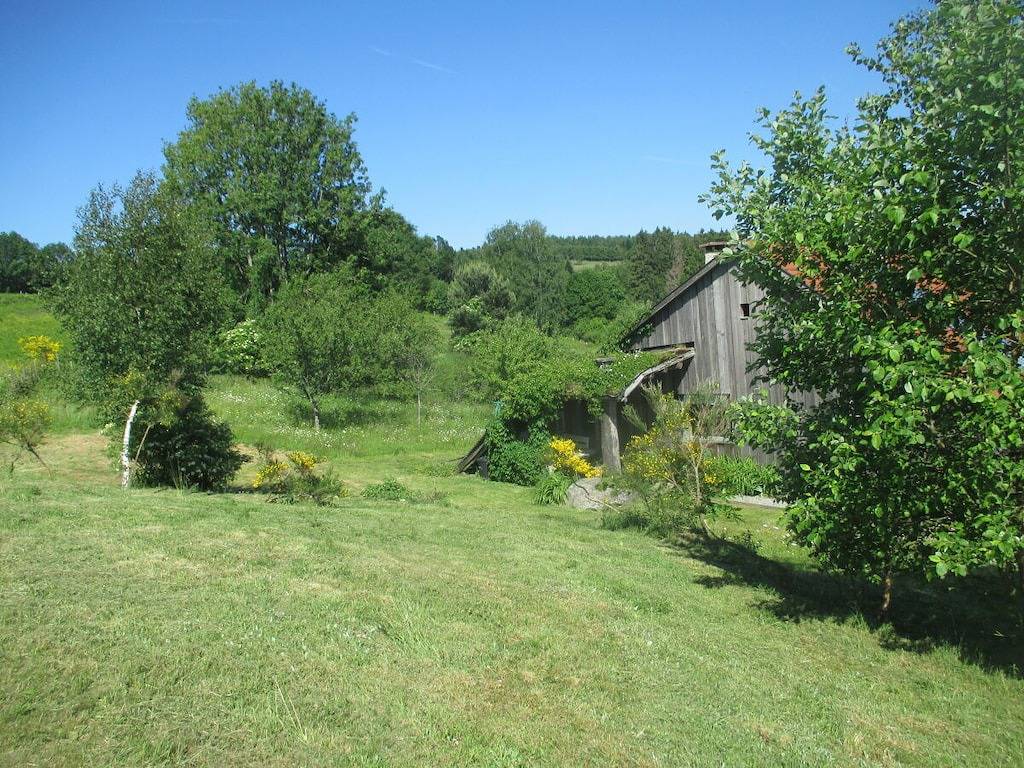 Chez Gustave am See in Beulotte-Saint-Laurent, Parc naturel régional des Ballons des Vosges