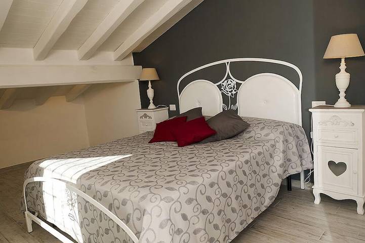 Villa a 4 km. dal centro di  Bracciano e dal lago, casa vacanze autorizzata in Bracciano, Lago di Bracciano