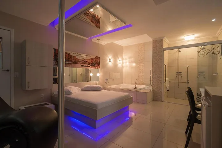 Hotel para 2 personas - 1
