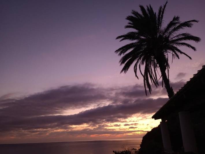 Location de vacances pour 6 personnes, avec vue ainsi que jardin et vue sur le lac à Santa Marina Salina - 2