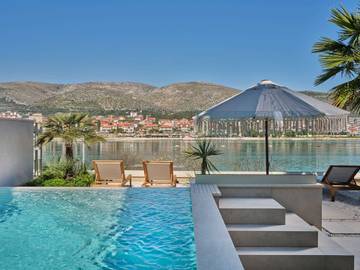 Villa für 10 Personen in Trogir, Ciovo, Bild 3
