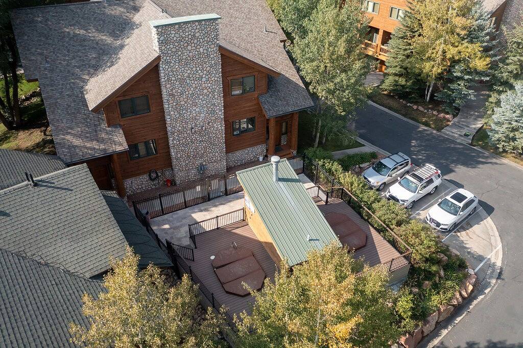 Ganze Wohnung, Modern 2 floor condo with all the amenities, close to Canyons Village, Sleeps 6 in Snyderville, Uinta Wasatch Cache National Forest