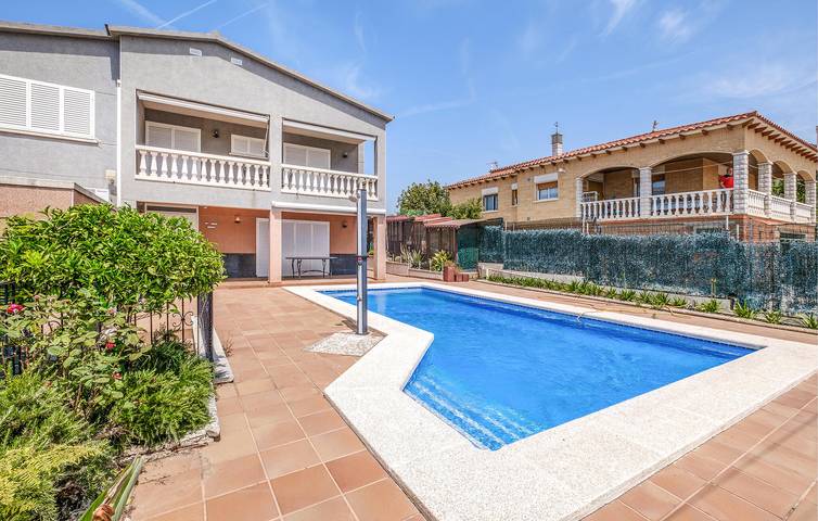 Maison de vacances pour 10 personnes, avec jardin ainsi que piscine et terrasse - 1