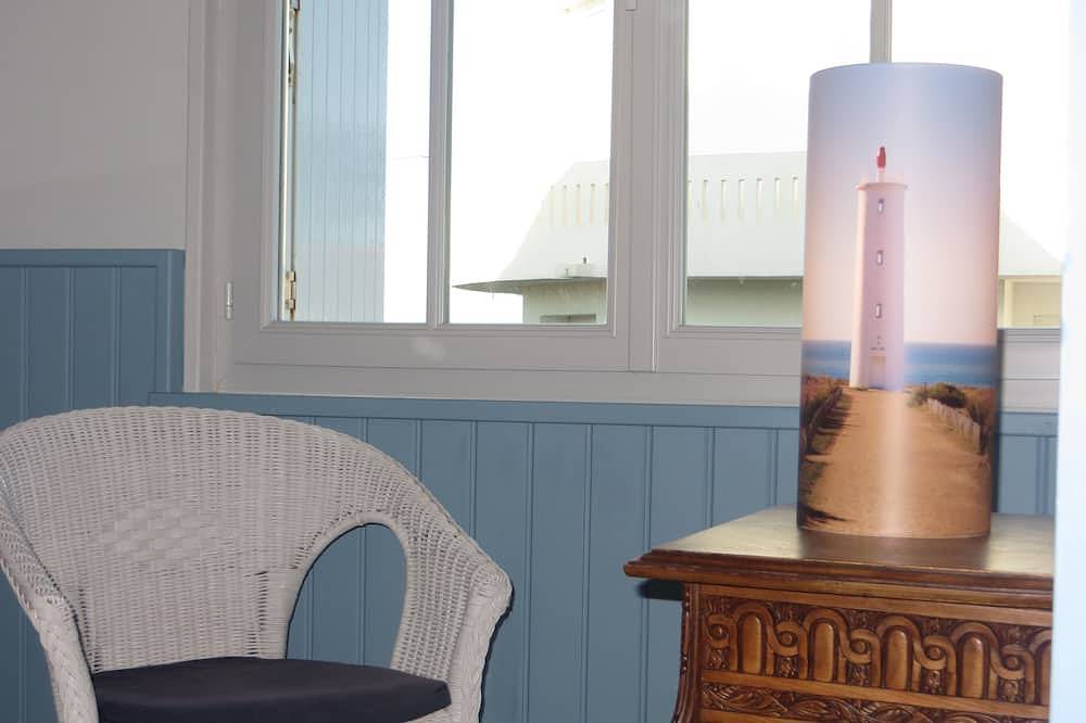 Villa familiale - Corniche vendéenne -Vue panoramique Phare de Grosse Terre in Saint-Hilaire-de-Riez, Vallée de la Loire