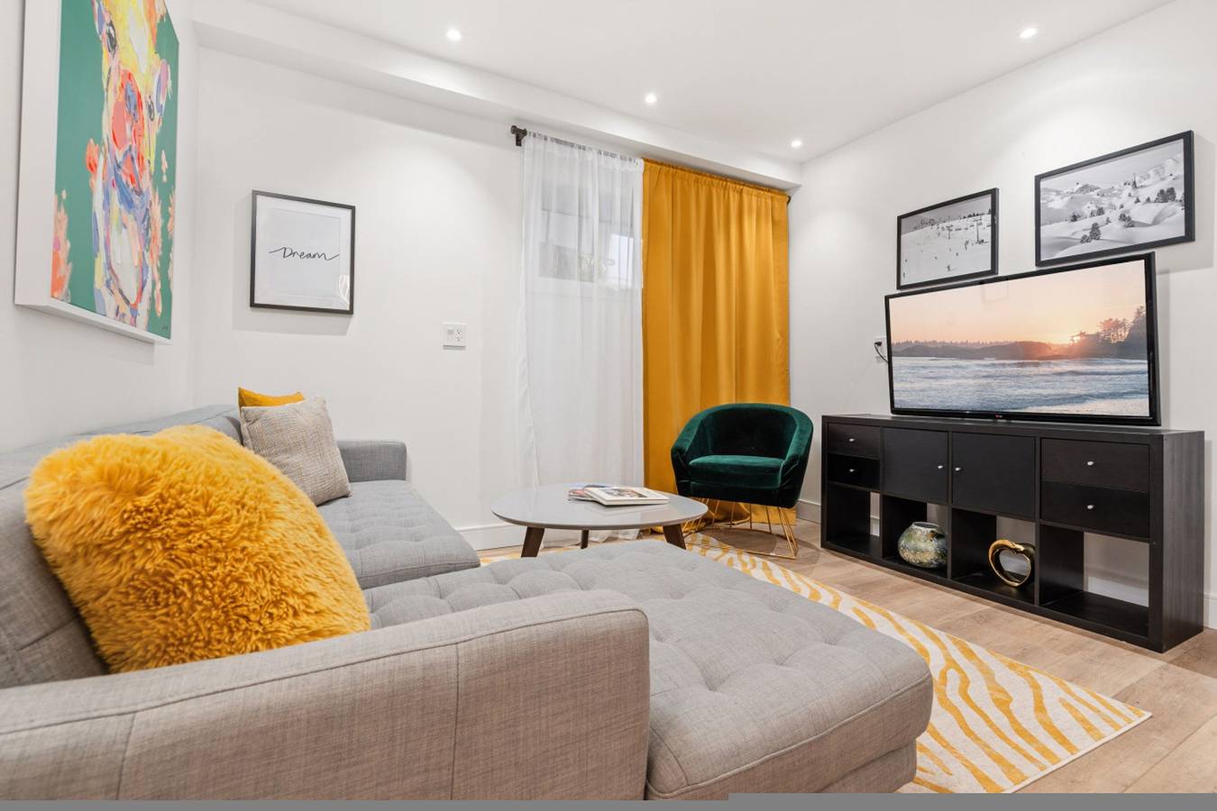 Entire apartment, Stylish 3Br Basement Suite | Quiet Vancouver Area in Vancouver, British Columbia