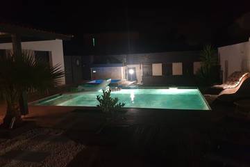 Gîte pour 8 personnes, avec jardin à Gigean