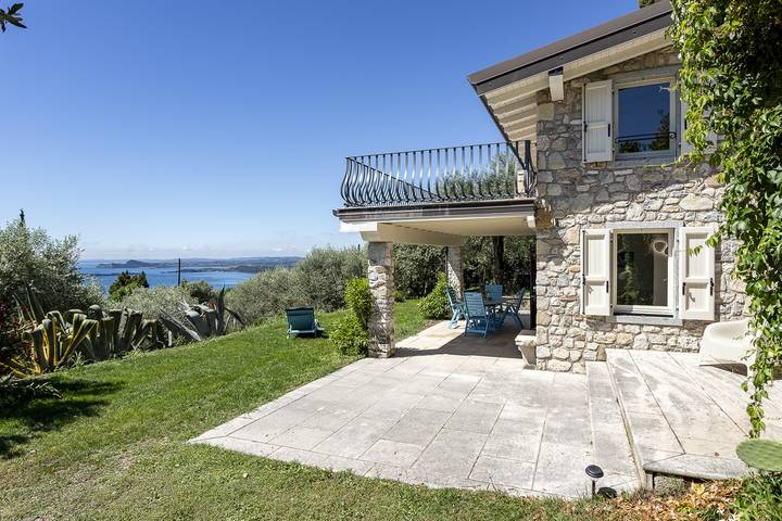 Villa für 6 Personen, mit Garten und Terrasse sowie Seeblick in Toscolano-Maderno - 3