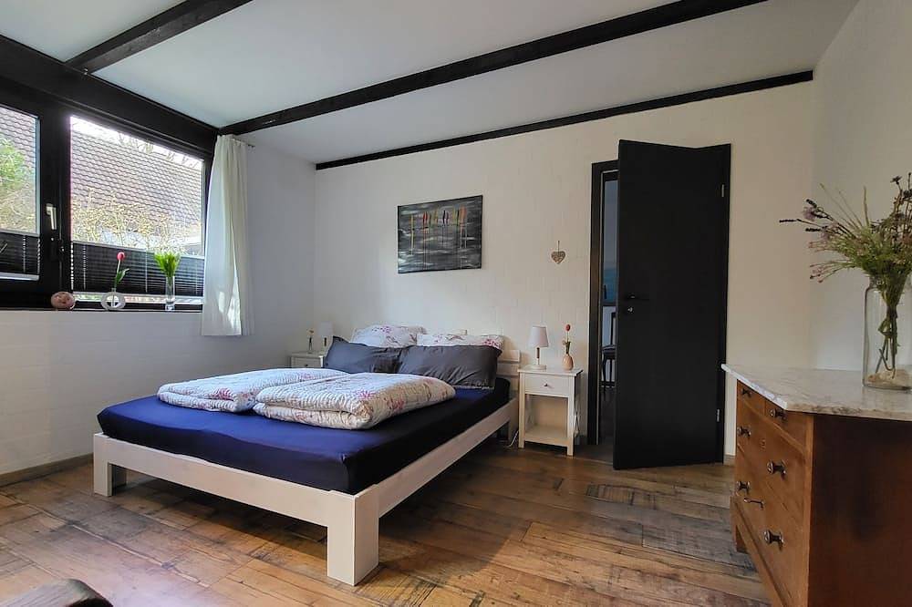 Ganze Wohnung, Ferienwohnung Berg & Barkenhoff vis-à-vis des Barkenhoffs für 1-4 Personen in Worpswede, Metropolregion Bremen-Oldenburg