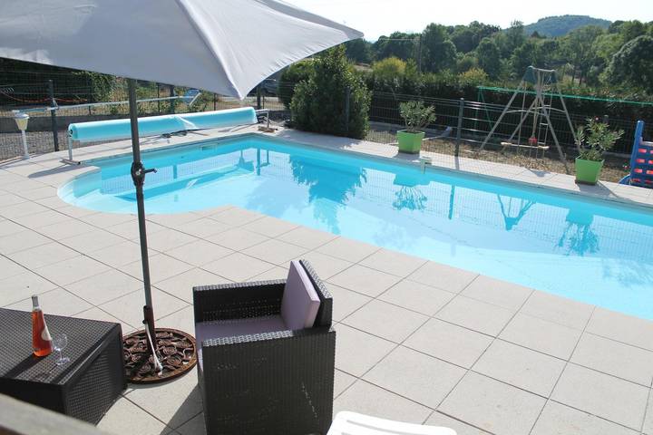 Gîte für 6 Personen, mit Terrasse und Garten sowie Pool, mit Haustier in Burgund - 3