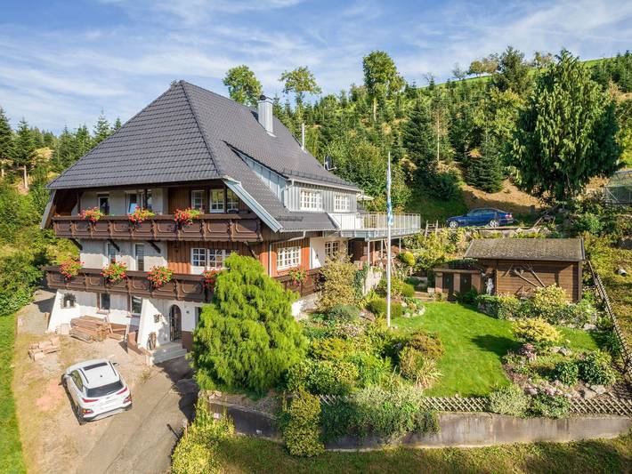 Ferienwohnung für 4 Personen, mit Garten und Balkon in Oberharmersbach