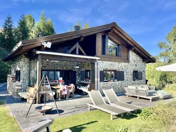 Vacation Rental for 10 Guests in Scuol, Lower Engadine, Picture 2