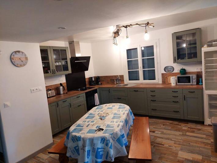 Location de vacances pour 6 personnes, avec jardin à Chaillevette - 3
