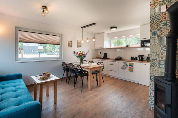Ferienhaus für 8 Personen, mit Ausblick und Garten, mit Haustier
