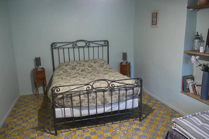 Location de vacances pour 5 personnes, avec terrasse, animaux acceptés à Fontaine-de-Vaucluse - 3