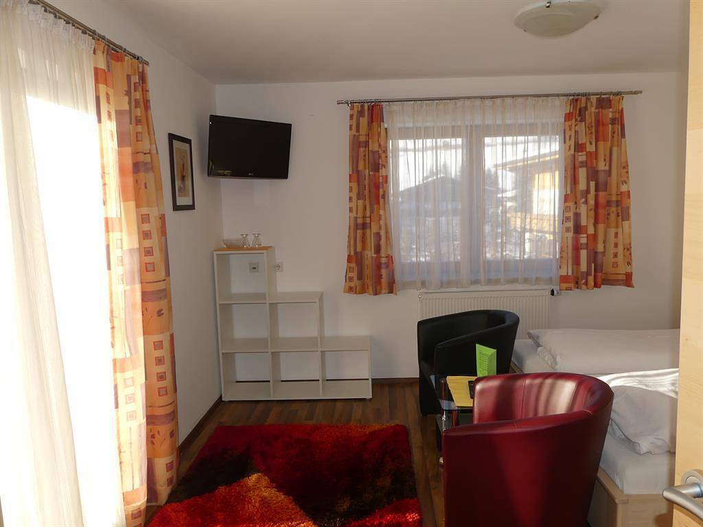 Apartamento vacacional entero, Doppelzimmer mit Dusche, Wc in Kitzsteinhorn - Kaprun, Kaprun