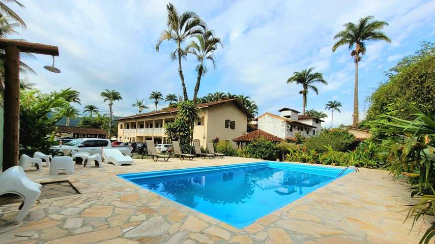 Pousadas para 2 pessoas, com piscina e jardim em Paraty